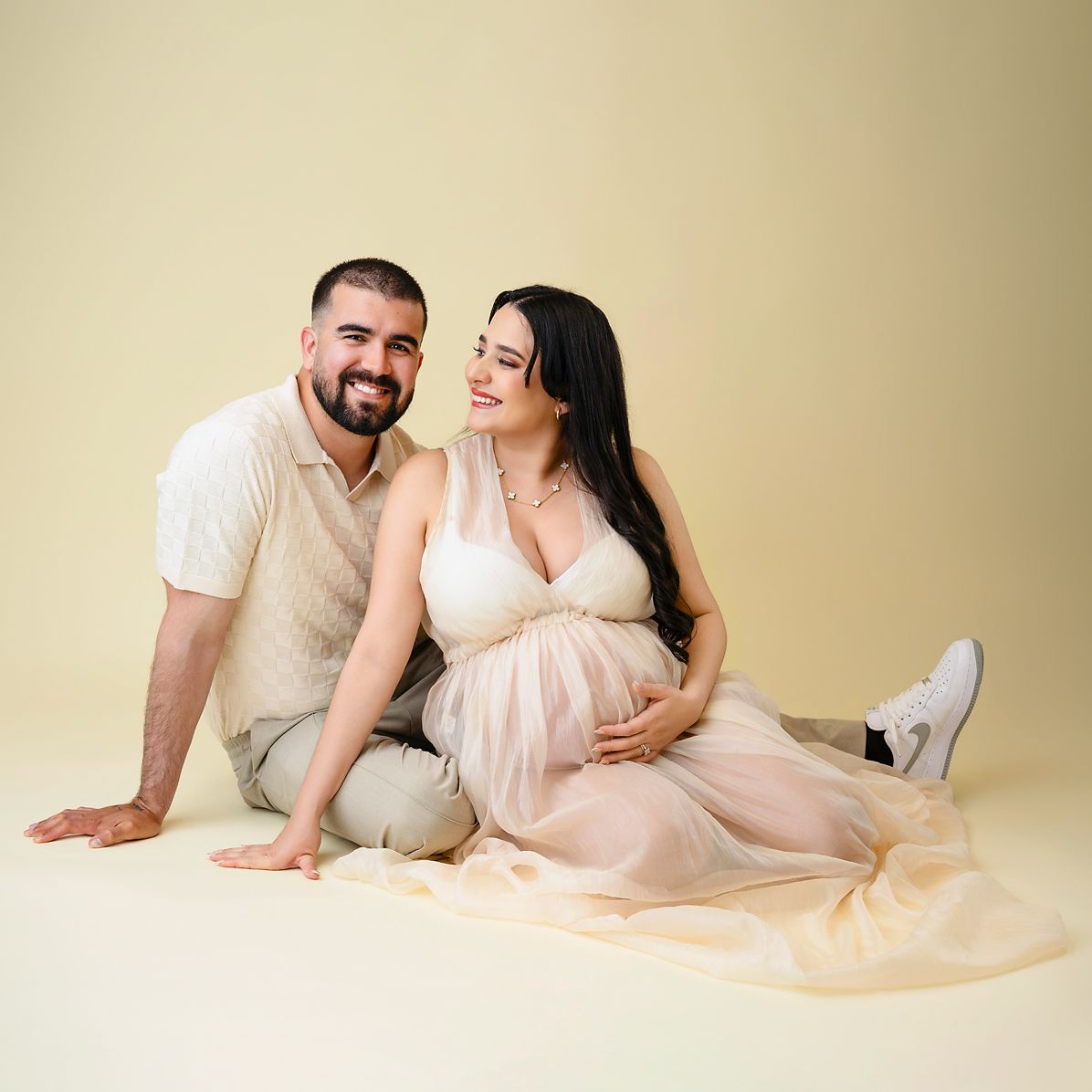 Maternity portrait in the studio
